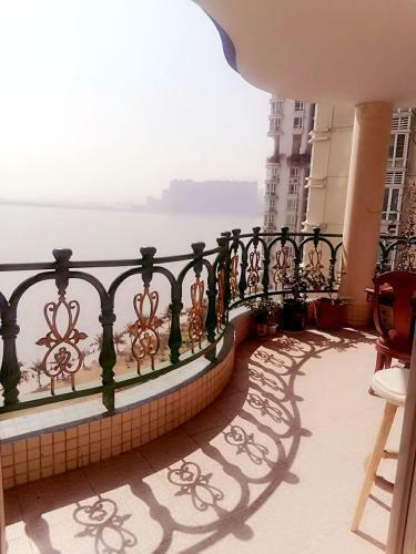 Peninsula Sea View Hostel??????
