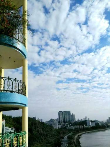 Peninsula Sea View Hostel??????