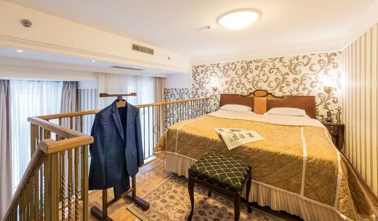 Moskva Hotel