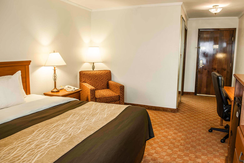 Hotel Comfort Inn