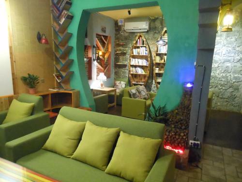 Yangshuo Backpacker Youth Hostel