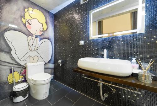 Hostal Tulip Guest House