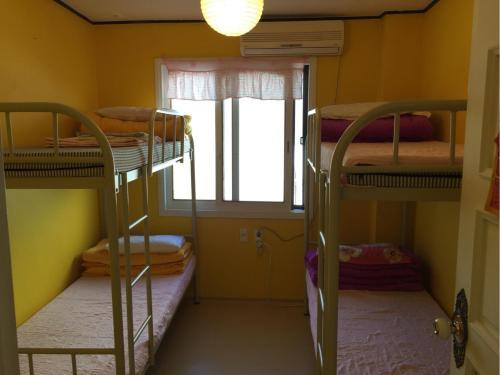 Hostal Uncle's Guesthouse