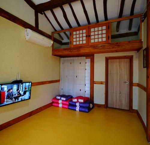 Hostal Beautiful Garden Hanok Guesthouse