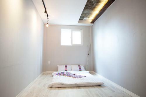 Hostal Daemyung Guesthouse