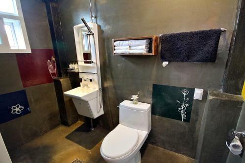 Hostal Daemyung Guesthouse