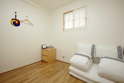 Hostal Hanok 24 Guesthouse Gyeongbokgung