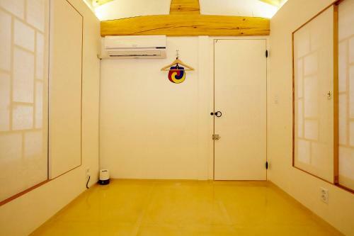 Hostal Hanok 24 Guesthouse Gyeongbokgung