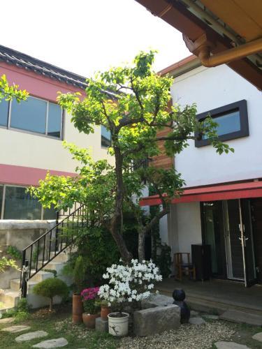 Hostal Haengok Guesthouse