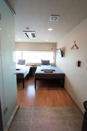 Dongdaemun Stay Hostel