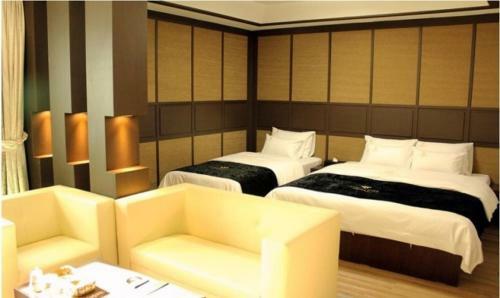 Hotel Charlot Castle