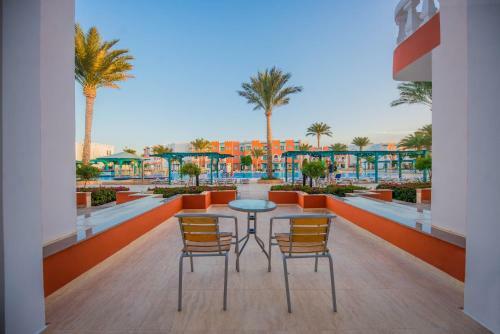 Hotel Sunrise Garden Beach Resort & Spa