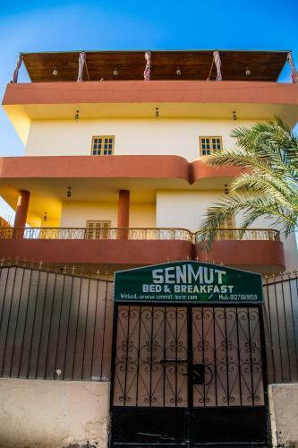 Hostal Senmut Luxor Hotel