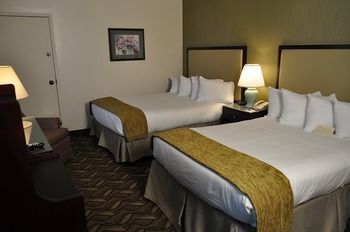 Ramada Plaza Hotel