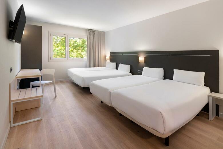 B&B Hotel Rub�