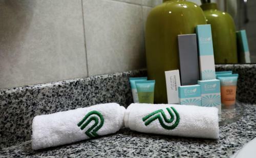 Apartamento Parkside Suites - Discovery Gardens