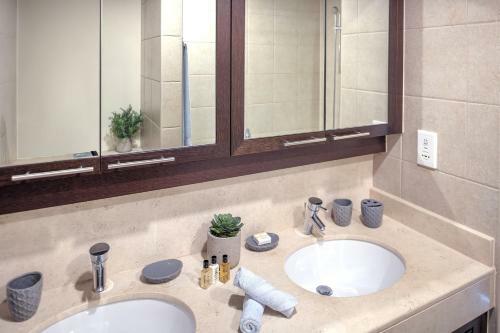 Dream Inn Dubai Apartments - Burj Residences