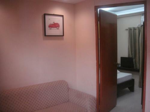 Hidden Pearl Hotel (janus Luxury Suites)