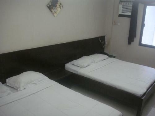 Hidden Pearl Hotel (janus Luxury Suites)