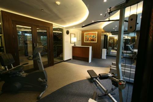 Crown Regency Hotel Makati