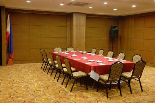 Crown Regency Hotel Makati