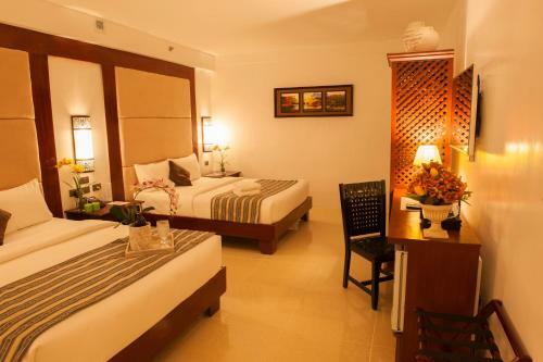 Boracay Summer Palace Hotel