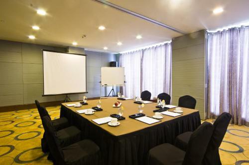 Luxent Hotel