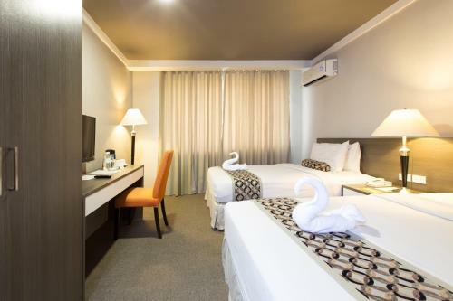 88 Courtyard Hotel