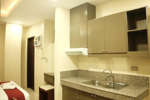 Sebastien Hotel