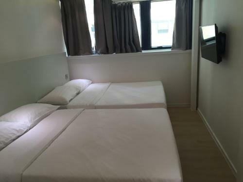 Homy Hotel Central