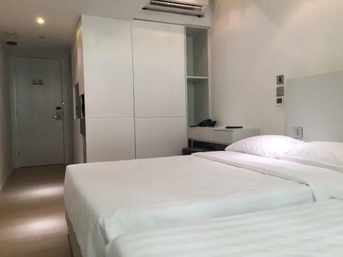 Homy Hotel Central