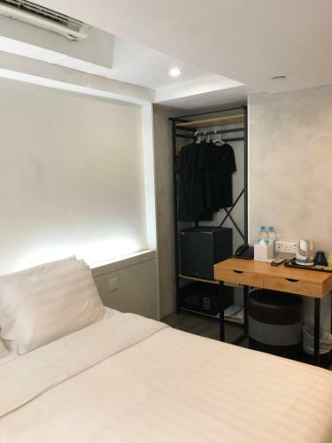 Homy Hotel Central