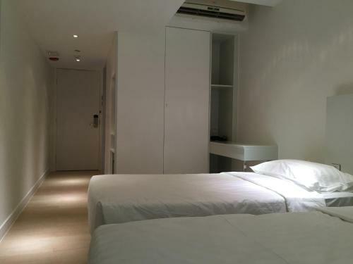Homy Hotel Central