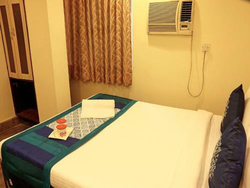 Hotel Oyo Premium Malviya Nagar Airport