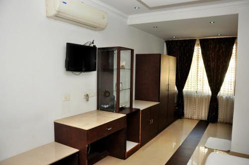 Hotel Mayur Residency