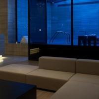The Met Hotel