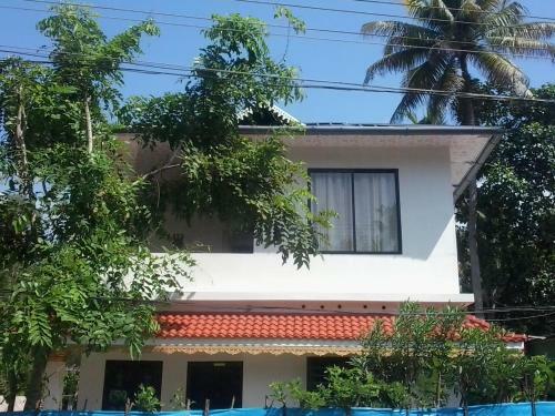 Bed & Breakfast Marari Febins Homestay