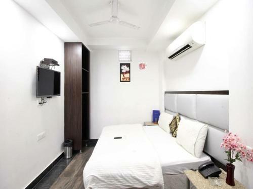 Hotel Saya Dx