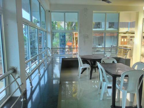Hilton Residency