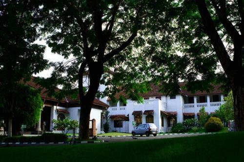 Mascot Hotel Ktdc