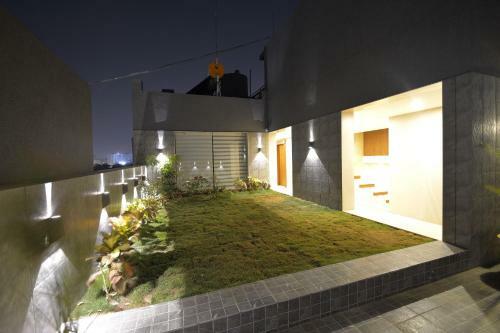 Urbane The Hotel