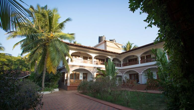 Hotel Dunhill Beach Resort