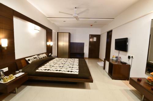 Hotel Platinum Residency
