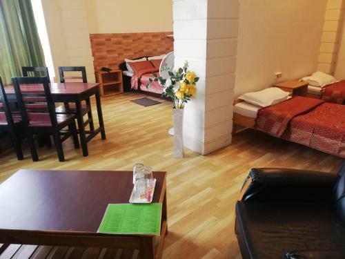 Hostal The Shillong Hills Guest House
