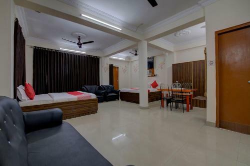 Posada Hotel Kamdhenu