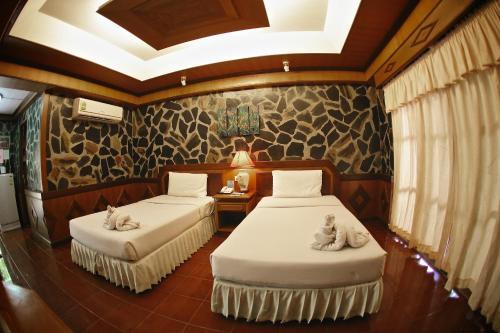 Hotel Koh Chang Lagoon Resort