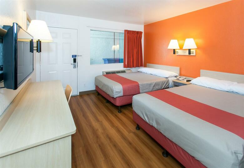 Hotel Motel 6 Los Angeles-rosemead