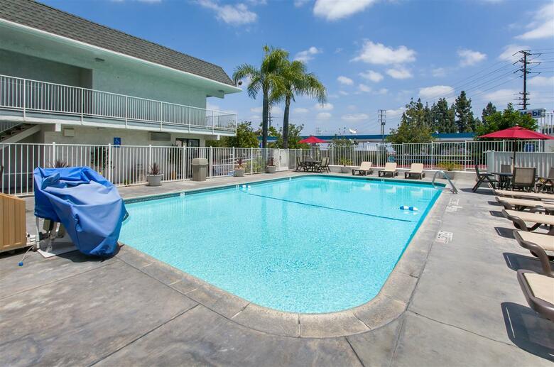 Hotel Motel 6 Los Angeles-rosemead