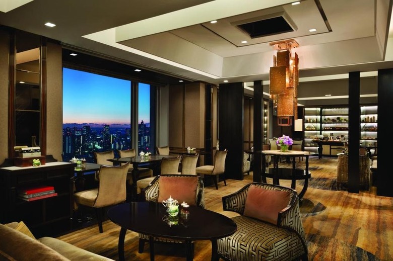 Shangri-la Hotel