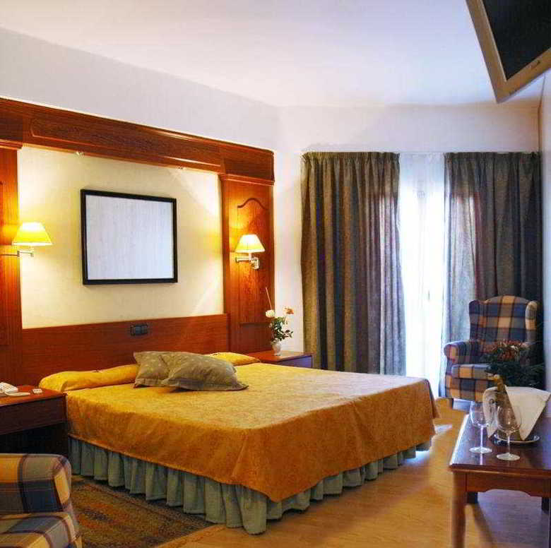 Hotel Mayurca